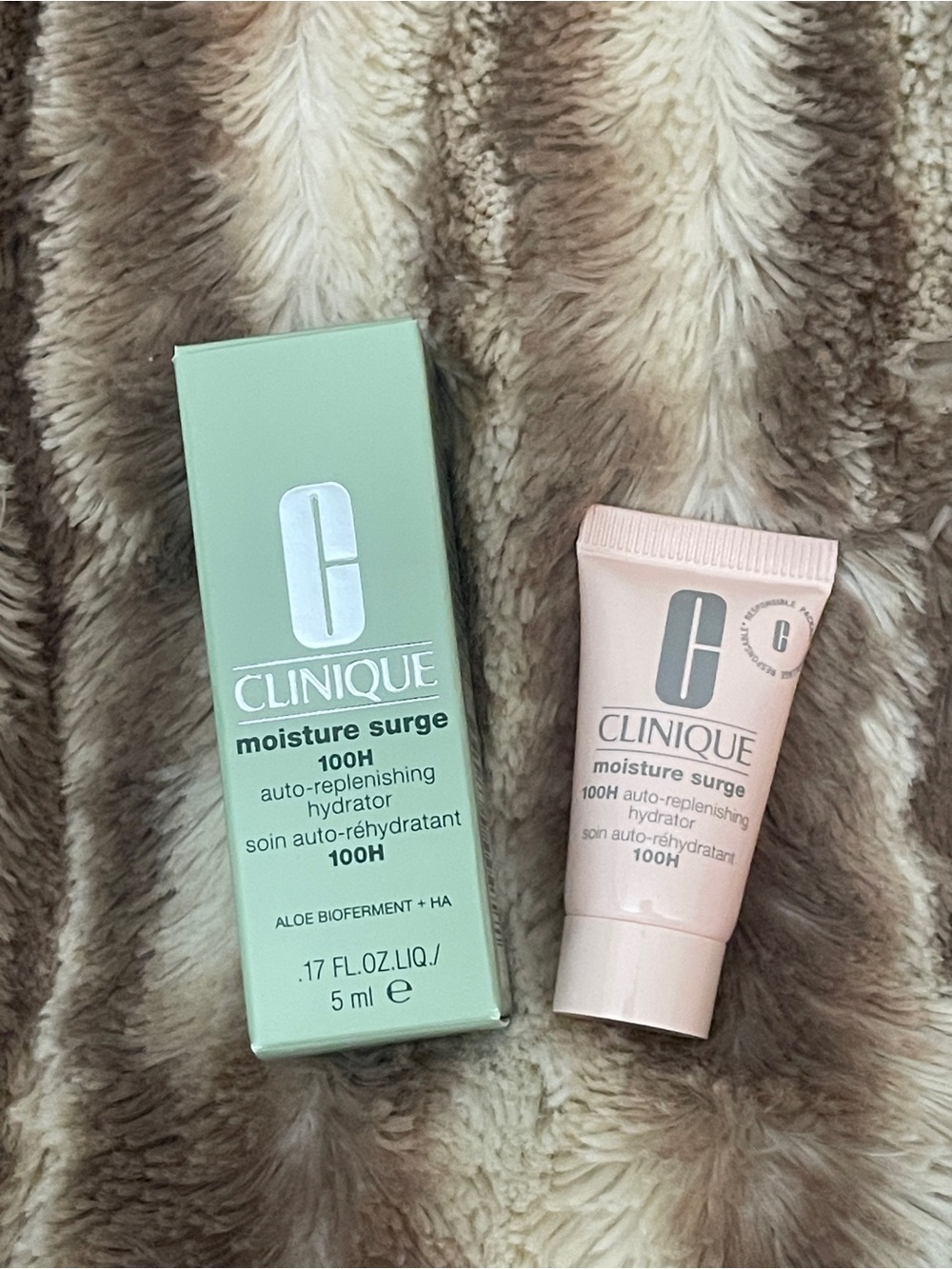 Clinique Moisture Surge 100H Auto-Replenishing Hydrator Moisturizer Mini New